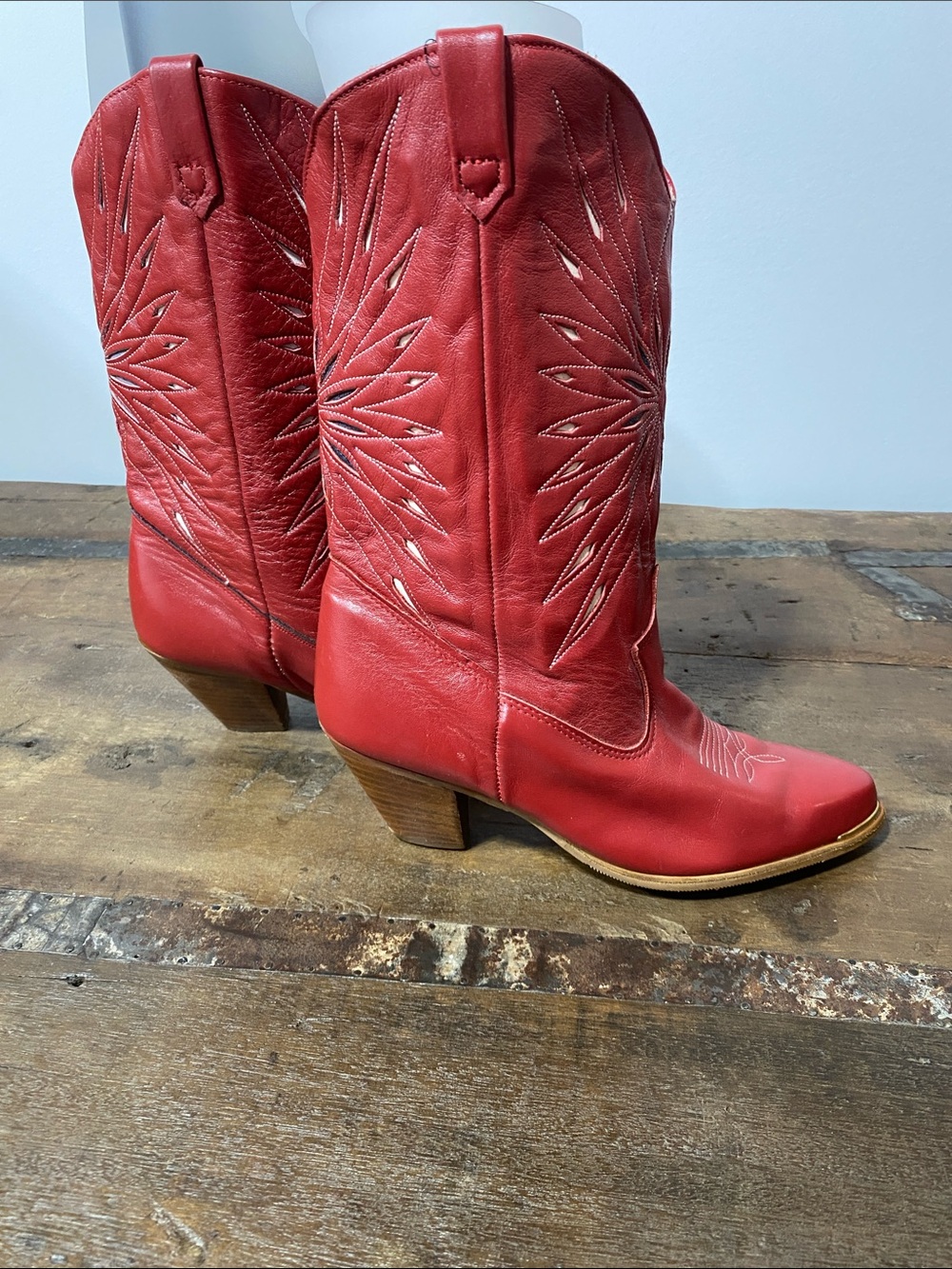 Vintage dingo Red Leather Western Mid-Calf Boots